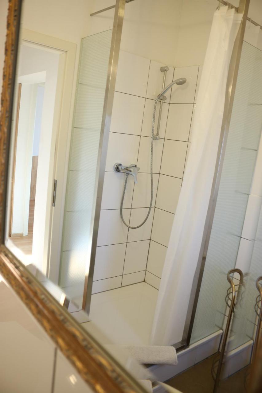Moderne Studio Apartments Und 4 Zimmer Wohnungen In Oberhausen, Ideal Fuer Geschaeftsreisende Und Monteure Zewnętrze zdjęcie