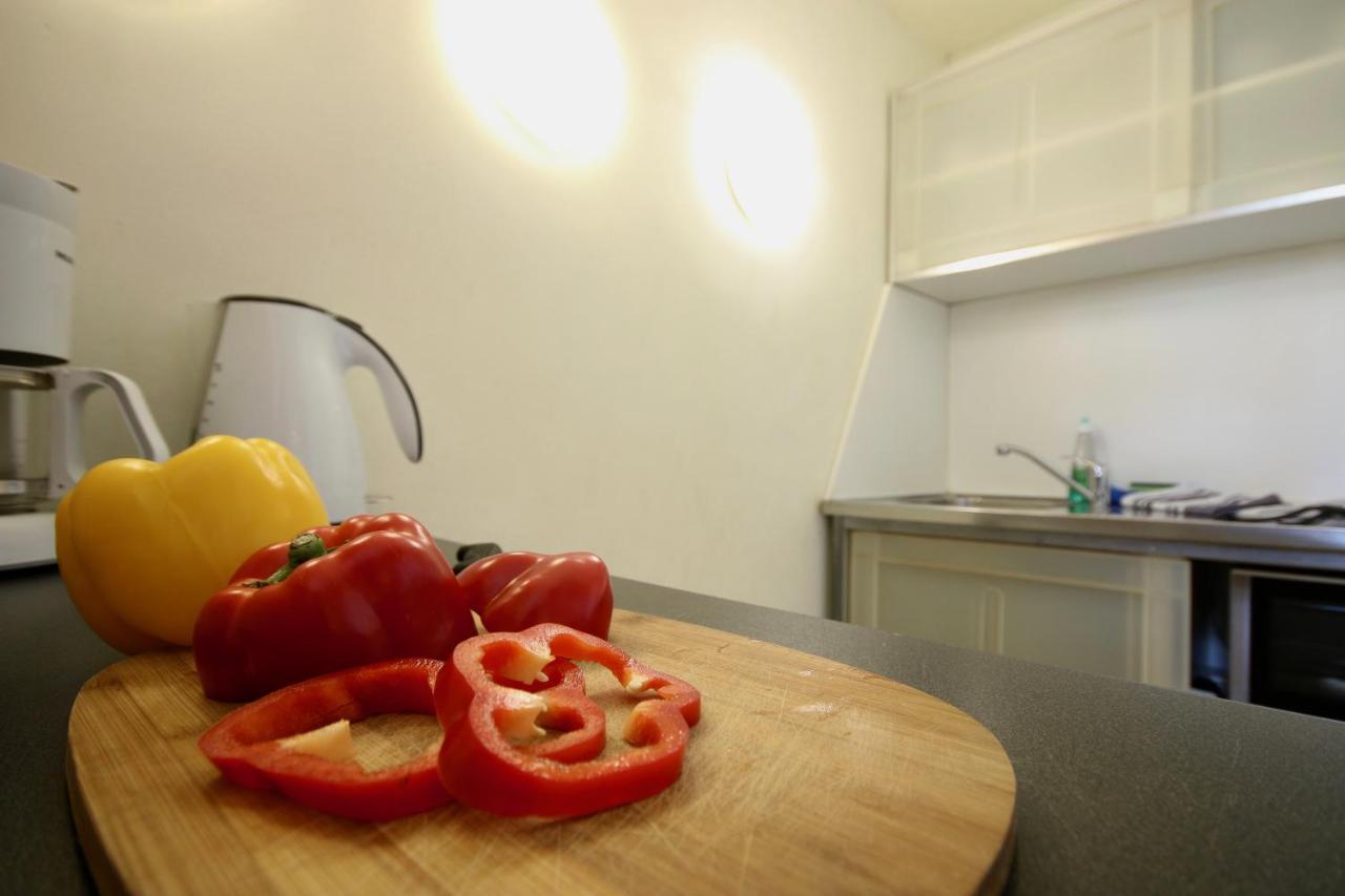 Moderne Studio Apartments Und 4 Zimmer Wohnungen In Oberhausen, Ideal Fuer Geschaeftsreisende Und Monteure Zewnętrze zdjęcie