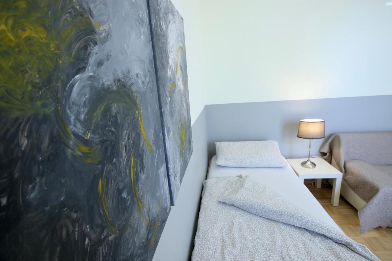 Moderne Studio Apartments Und 4 Zimmer Wohnungen In Oberhausen, Ideal Fuer Geschaeftsreisende Und Monteure Zewnętrze zdjęcie