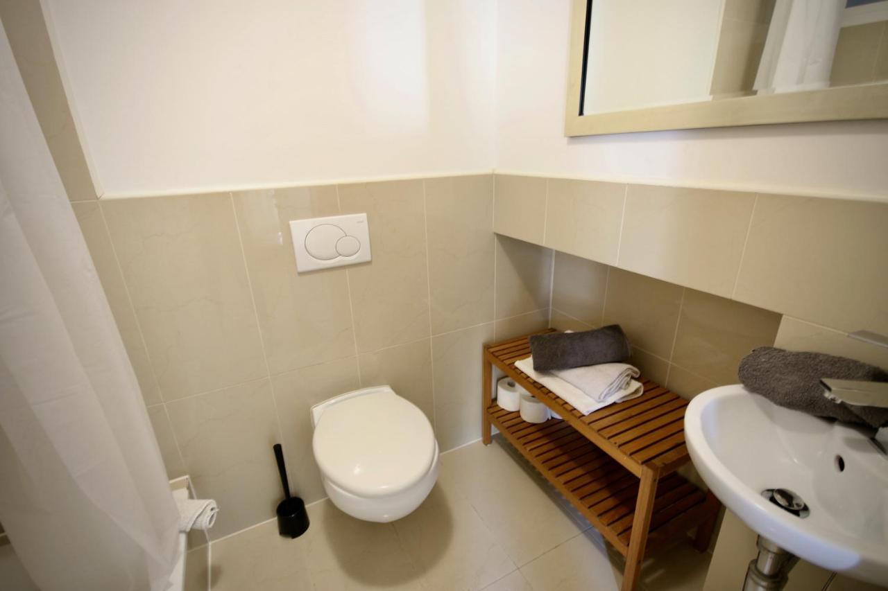 Moderne Studio Apartments Und 4 Zimmer Wohnungen In Oberhausen, Ideal Fuer Geschaeftsreisende Und Monteure Zewnętrze zdjęcie