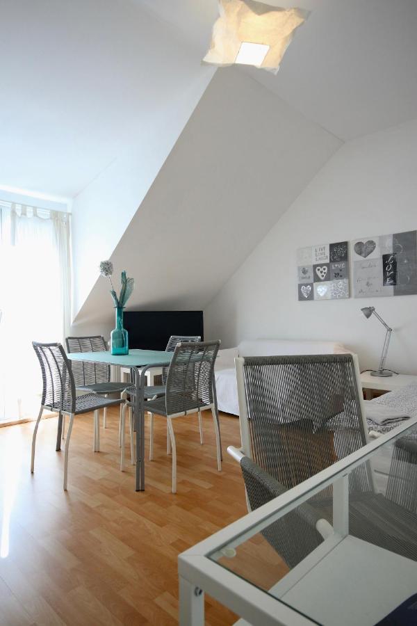 Moderne Studio Apartments Und 4 Zimmer Wohnungen In Oberhausen, Ideal Fuer Geschaeftsreisende Und Monteure Zewnętrze zdjęcie