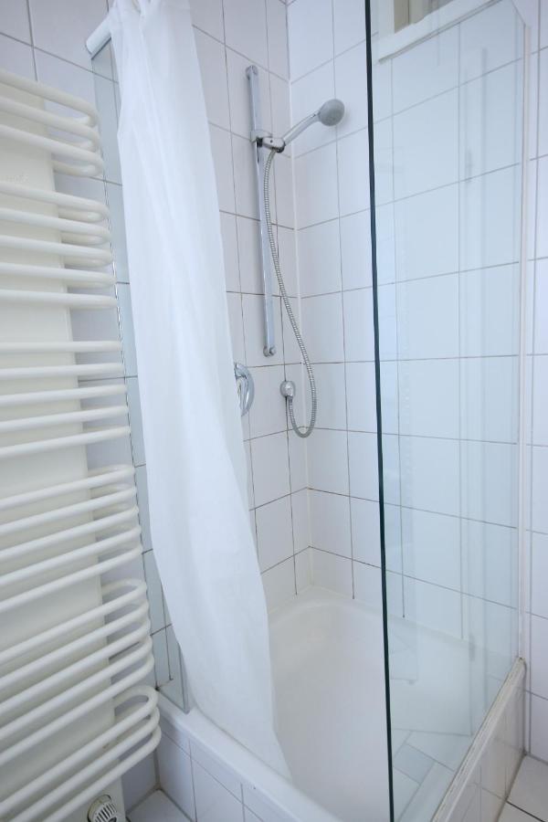 Moderne Studio Apartments Und 4 Zimmer Wohnungen In Oberhausen, Ideal Fuer Geschaeftsreisende Und Monteure Zewnętrze zdjęcie